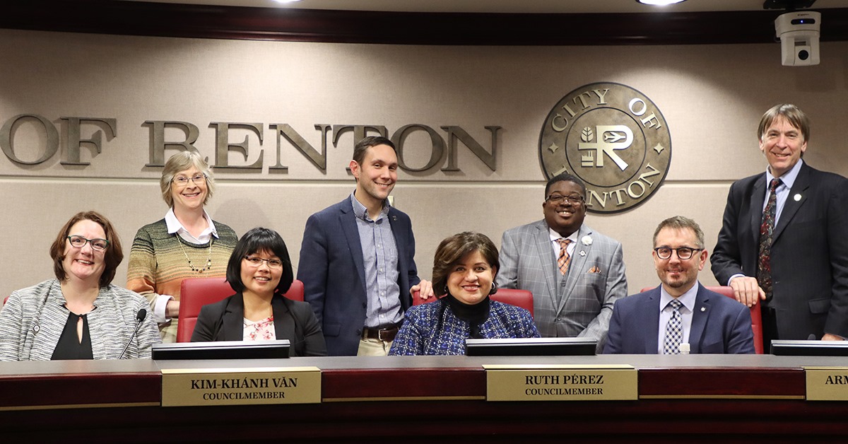 Op-Ed: Want a More Representative City Council? Pay Them More